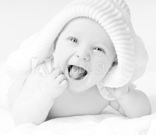 Uśmiech dziecka. Czar i magia. Fototapety Czarno-Białe Fototapeta