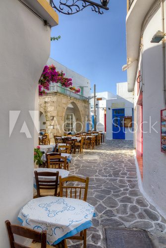 Beautiful alley in Plaka village, Milos island, Cyclades, Greece  Fototapety Uliczki Fototapeta