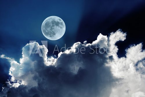 Full moon at its perigee during the supermoon of May 5, 2012  Niebo Fototapeta