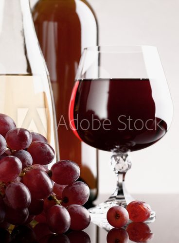 wine and grape, abstract still life  Obrazy do Kuchni  Obraz