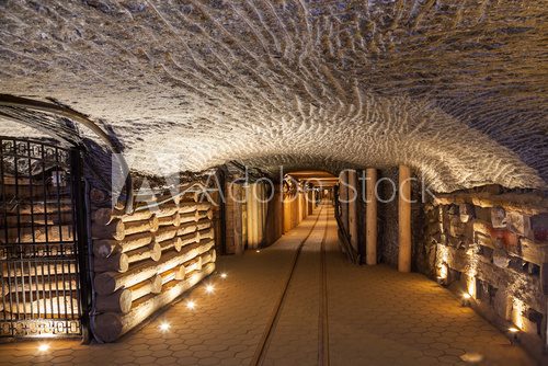 Urok podziemnych korytarzy Architektura Fototapeta