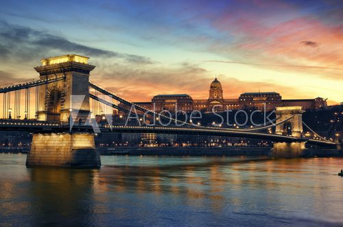 Budapeszt w zachodzącym słońcu
 Fototapety Mosty Fototapeta