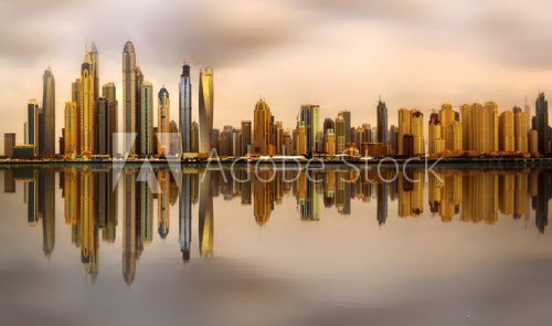 Dubaj. Lustrzane odbicie świata. Obrazy do Biura Obraz