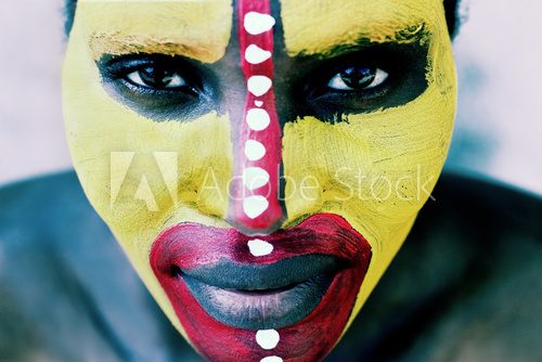 Kolory Afryki – tradycyjne barwy czarnego lądu
 Ludzie Obraz