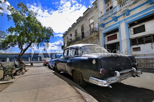 Kubański oldmobil – kolorowa Hawana
 Pojazdy Fototapeta