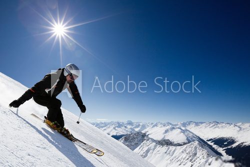 Narciarstwo górskie – chłodne ekstremum 
 Sport Fototapeta