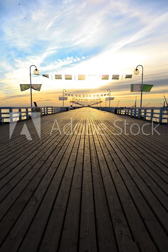 Sunrise at the pier in Sopot, Poland.  Optycznie Powiększające Fototapeta