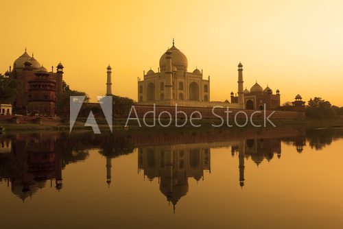Tadż Mahal – świątynia miłości w blasku słońca
 Obrazy do Salonu Obraz
