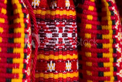 Tradycyjny wzór tkaniny w czerwono-żółtych barwach Folklor Fototapeta