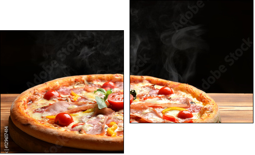 Hot big whole tasty pizza with melting cheese bacon tomatoes ham - Obraz dwuczęściowy, Dyptyk