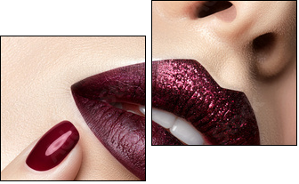 Close up view of beautiful woman lips - Obraz dwuczęściowy, Dyptyk