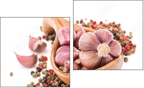Garlic cloves in wooden bowl isolated on white background  - Obraz dwuczęściowy, Dyptyk