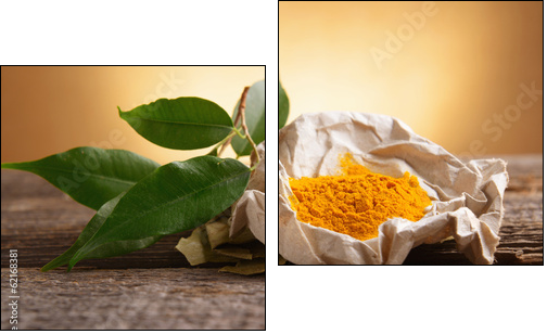 Tumeric powwder spice on wooden board with fresh leaves  - Obraz dwuczęściowy, Dyptyk