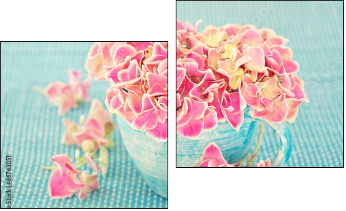 Pink hydrangea flowers in a cup on a blue background .  - Obraz dwuczęściowy, Dyptyk