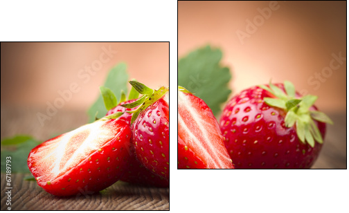 Fresh Strawberry close up on the wood  - Obraz dwuczęściowy, Dyptyk