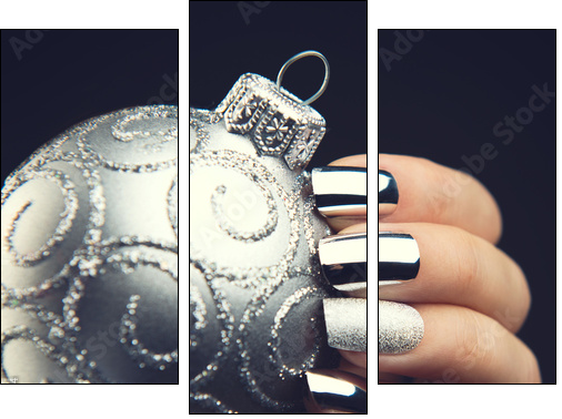 Christmas nail art manicure idea. Winter holiday bright manicure design - Obraz trzyczęściowy, Tryptyk