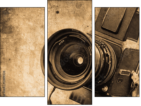 Prawie jak camera obscura – historia fotografii
 - Obraz trzyczęściowy, Tryptyk