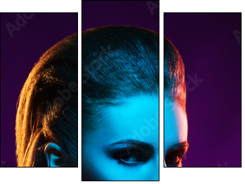 Portrait of a beautiful, seductive and young girl. Mixed and fashionable lightning effect. - Obraz trzyczęściowy, Tryptyk