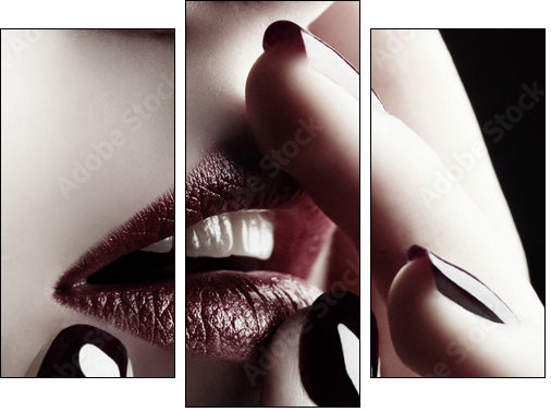 Close-up of lips and nails  - Obraz trzyczęściowy, Tryptyk