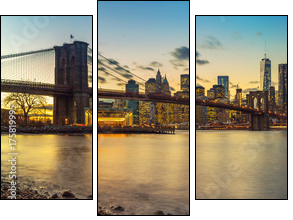 Retro style New York Manhattan with Brooklyn Bridge and Brooklyn Bridge Park in the front. - Obraz trzyczęściowy, Tryptyk