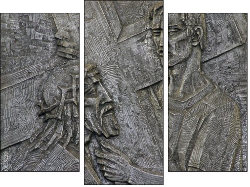5th Station of the Cross - Simon of Cyrene carries the cross  - Obraz trzyczęściowy, Tryptyk