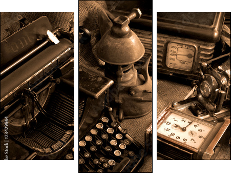 Warsztat pracy pisarza – retro maszyna
 - Obraz trzyczęściowy, Tryptyk