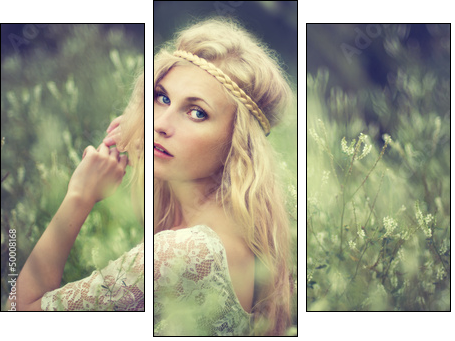 Vintage portrait of a beautiful girl in a magical place  - Obraz trzyczęściowy, Tryptyk