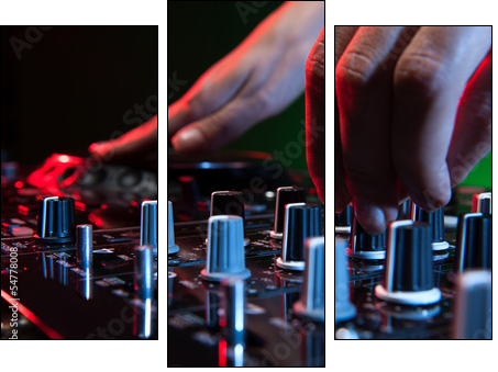DJ at work. Close-up of DJ hands making music  - Obraz trzyczęściowy, Tryptyk