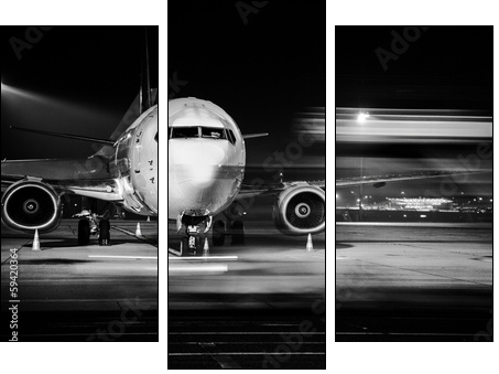 airplane front close-up  - Obraz trzyczęściowy, Tryptyk