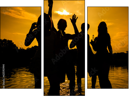 Gruppe feiert Party am Strand  - Obraz trzyczęściowy, Tryptyk
