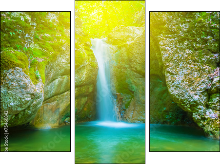 small mountain waterfall  - Obraz trzyczęściowy, Tryptyk