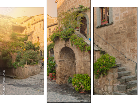 Small alley in the Tuscan village  - Obraz trzyczęściowy, Tryptyk
