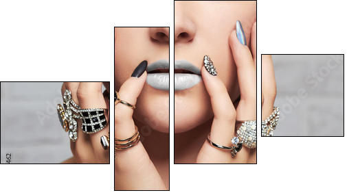 woman's hands with jewelry rings.close-up beauty and fashion girl, make-up and manicure - Obraz czteroczęściowy, Fortyk