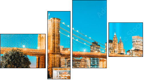 New York night view of the Lower Manhattan and the Brooklyn Bridge across the East River. - Obraz czteroczęściowy, Fortyk
