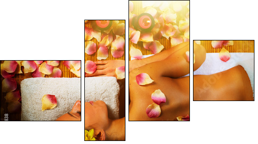 Beautiful woman having massage.  - Obraz czteroczęściowy, Fortyk