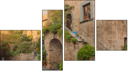 Small alley in the Tuscan village  - Obraz czteroczęściowy, Fortyk