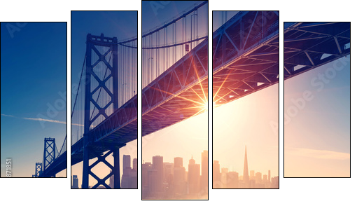 San Francisco skyline retro view. America spirit - California theme. USA background. - Obraz pięcioczęściowy, Pentaptyk