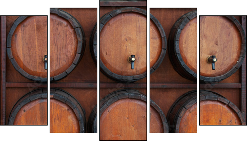 Prywatna piwniczka z winami
 - Obraz pięcioczęściowy, Pentaptyk