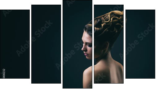 Portrait d'une jeune femme portant un chignon, de profil  - Obraz pięcioczęściowy, Pentaptyk
