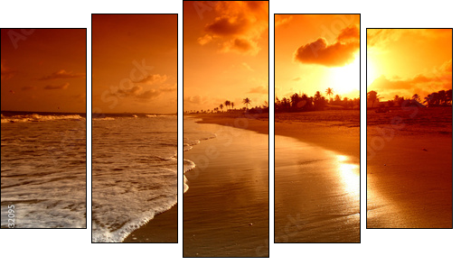 Wschód słońca nad oceanem
 - Obraz pięcioczęściowy, Pentaptyk
