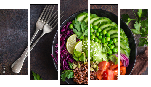 vegan lunch bowl. Avocado, red rice, tomato, cucumber, red cabbage, green peas vegetables salad - Obraz pięcioczęściowy, Pentaptyk