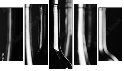 Szklane butelki – modny minimalizm - Obraz pięcioczęściowy, Pentaptyk