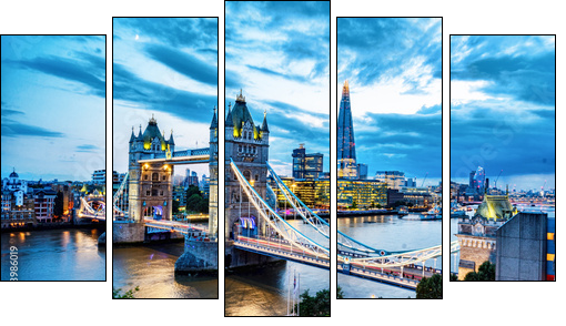 Tower Bridge In London - Obraz pięcioczęściowy, Pentaptyk