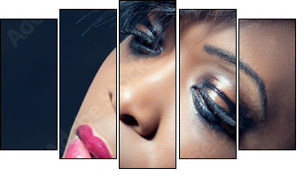Beautiful young sensual woman with dark makeup  - Obraz pięcioczęściowy, Pentaptyk