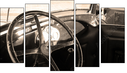 Wnętrze retro samochodu
 - Obraz pięcioczęściowy, Pentaptyk
