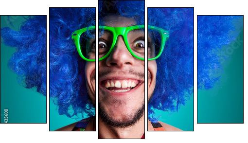 Funny guy naked with blue wig and red tie  - Obraz pięcioczęściowy, Pentaptyk