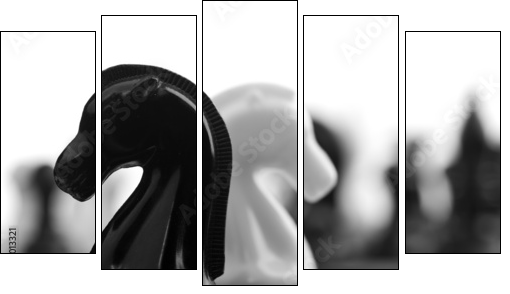 black and white knights  - Obraz pięcioczęściowy, Pentaptyk