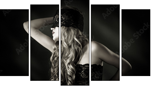 beautiful woman with a black lace on her eyes  - Obraz pięcioczęściowy, Pentaptyk