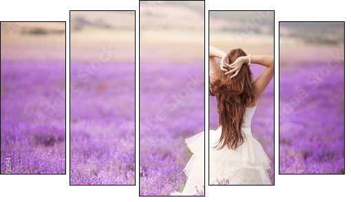 Bride in wedding day in lavender field  - Obraz pięcioczęściowy, Pentaptyk