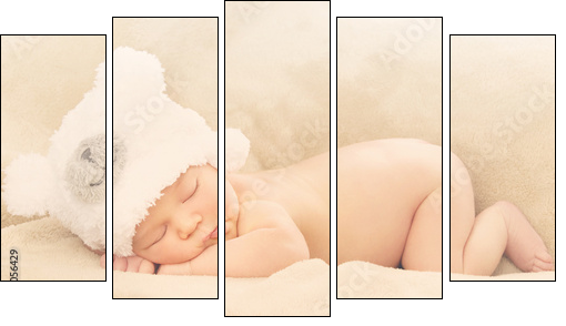 Sleeping newborn baby  - Obraz pięcioczęściowy, Pentaptyk